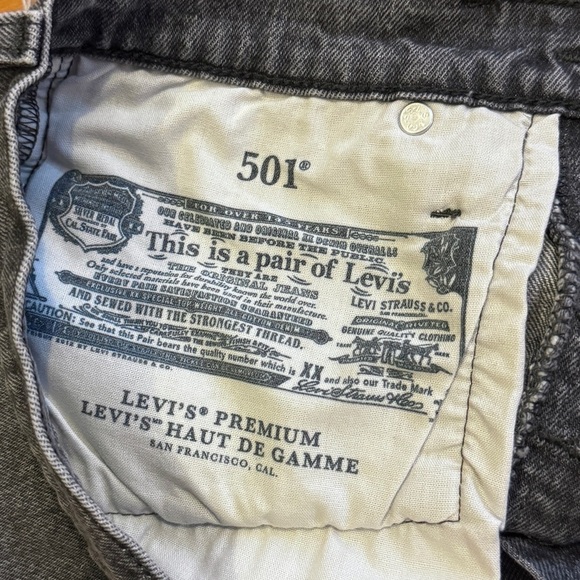 Levi’s 501 High Rise Women's Shorts in Cabo Rise Size 25‎ - Picture 4 of 5